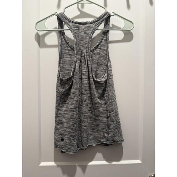 Women’s Lululemon Essential Tank Space Dye Camo Seal Grey Deep Coal Size 6 - Picture 2 of 4